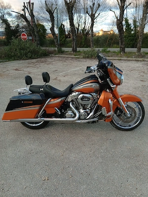 Street glide cvo 1800
