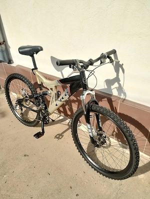 Bicicleta MTB CYCO Aluminiu 27 Viteze Shimano Deore LX Full Suspensie, Frane Disc Calitate Germana