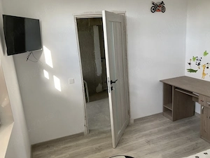 Casa locuibila, recent renovata - imagine 5
