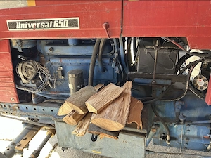 Tractor UTB650 Romanesc - imagine 3
