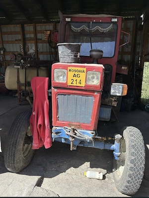 Tractor UTB650 Romanesc