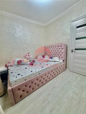 Apartament 4 Camere Decomandat Navodari - imagine 14