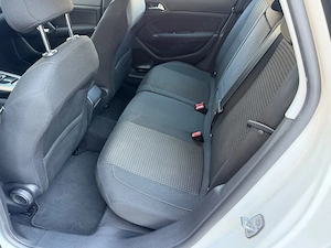 Peugeot 308 - imagine 19