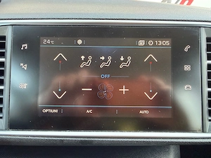 Peugeot 308 - imagine 14