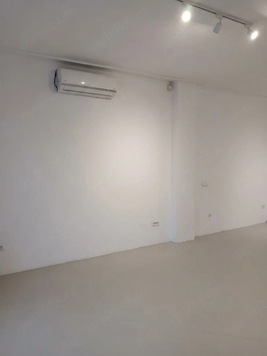 Închiriez spațiu comercial 40 m    Bulevardul Republicii - imagine 3