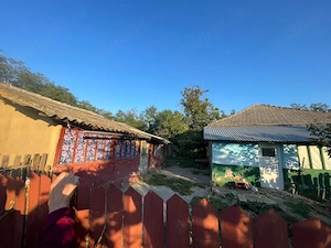 Casa si teren 1.716 mp - imagine 3