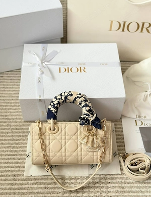  Christian Dior geantă de damă, piele naturală