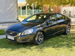 Volvo S60 D3, an 2011, motor 2.0 diesel, 163 CP, 5 cilindri, cutie manuală - imagine 2