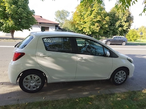  Toyota Yaris 2025 | 1.0 Benzină | 60.000 km | Manuală | 6.000   - imagine 4