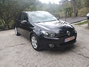 Volkswagen Golf 6 2012 model Style negru metalizat 