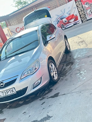 Vand opel astra j 2012  - imagine 3