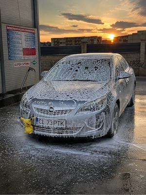 Vand opel astra j 2012  - imagine 2