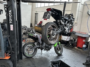 Dezmembrez HONDA CBR125R neo sports caffe an 2019 - imagine 4