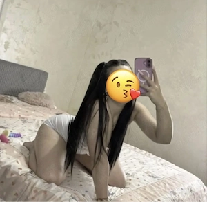 Bruneta NOUA reala 100%