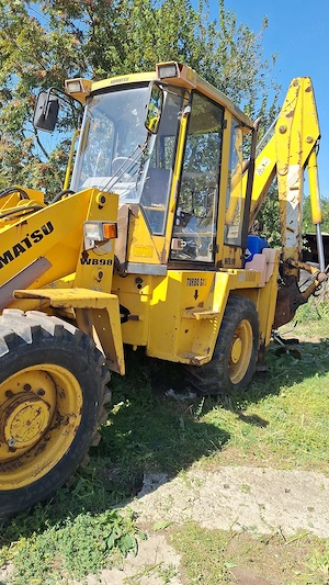 Buldoexcavator Komatsu Terna - imagine 4