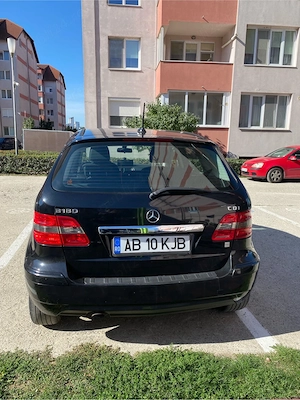 Vand Mercedez B 180 CDI, stare foarte buna, primul proprietar in romania - imagine 2