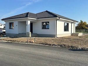 Vand casa semifinisata 