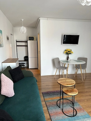 PF Închiriez apartament 2 camere   Floresti | Str. Fagului | Parcare inclusă | Aer Conditionat - imagine 2