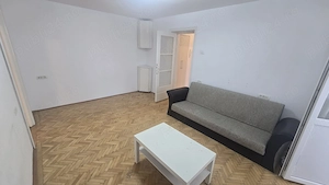 Central, lângă prefectură, 2 camere cu centrală proprie - imagine 3