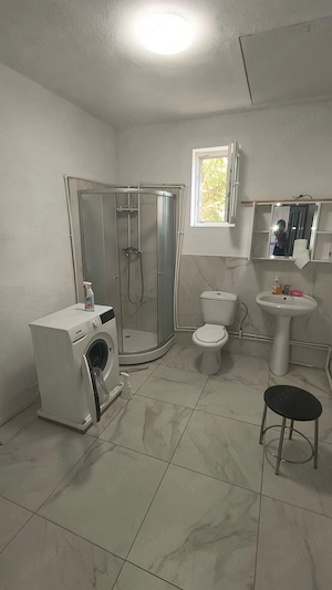 Apartament o camera - zona centrala - - imagine 2