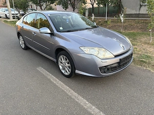 Vand Renault Laguna 1.5 dci an 2009 - imagine 3