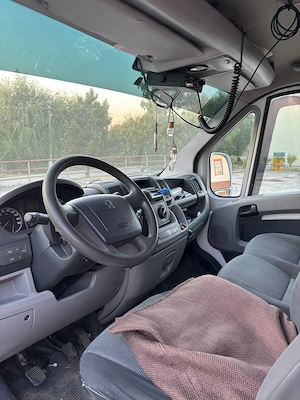 Vand platforma Peugeot 3.0 diesel  an 2007 - imagine 6