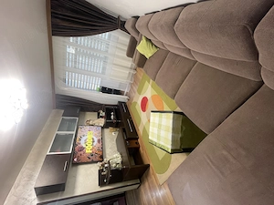Închiriez apartament