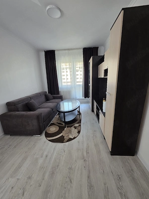 Închiriez apartament cu 2 camere  - imagine 5