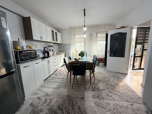 Duplex mobilat, cu acces separat pe niveluri – Plopeni - imagine 5