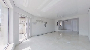 Casă generoasă cu 11 camere + spațiu comercial inclus | Calea Radnei - imagine 10