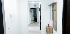 Vanzare Apartament 3 camere  , Bd.Alexandru Obregia  - imagine 5