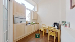 Apartament cu personalitate cu 2 camere cu terasă în centrul Aradului - imagine 8
