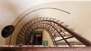 Apartament cu personalitate cu 2 camere cu terasă în centrul Aradului - imagine 12