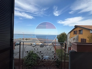 Resedinta privata de inchiriat, Faleza Nord -vedere la mare Constanta - imagine 15