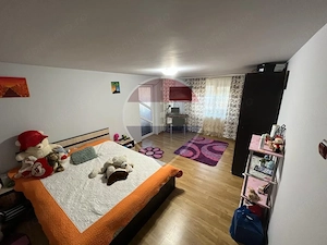 Casă renovata,cu teren generos in Grebanu-Buzau - imagine 3