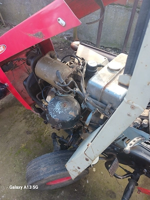vand tractoras 