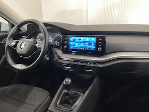 Skoda Octavia - imagine 8