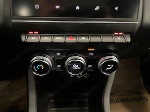Renault Clio - imagine 17