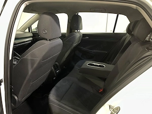 Volkswagen Golf - imagine 12