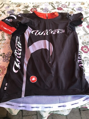 Vand tricou Ciclism Wilier Triestina   Mărimea M   Nou   Nepurtat (Original)