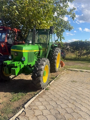 tractor Jhon Deere 2140 - imagine 5