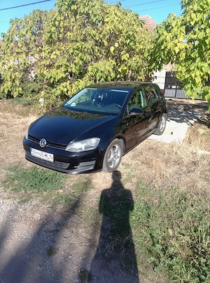 VW Golf 7 hatchback  - imagine 3