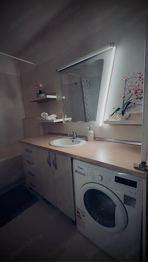 Apartament in regim hotelier  - imagine 3