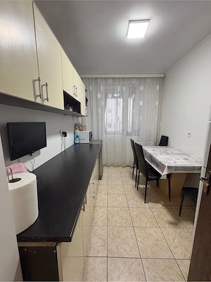 Apartament 3 camere | Zona Liceul Odobescu | Etaj Intermediar  - imagine 2