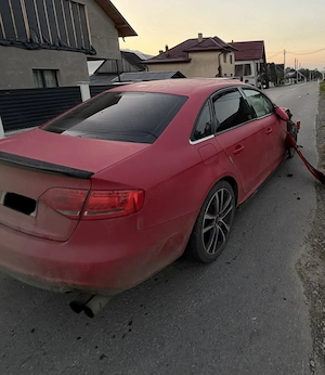 Vând Audi A4 B8 pentru dezmembrări  - imagine 3
