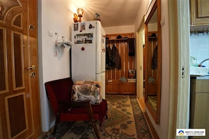 Apartament 3 camere, Dărmănești – orientare sudică, loc de parcare