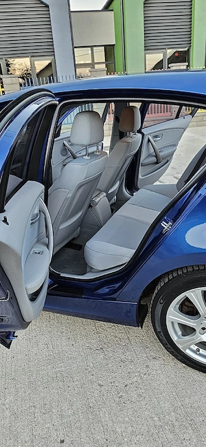 bmw seria 116i 1.6 benzina - imagine 9