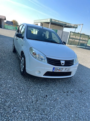 dacia sandero  - imagine 3