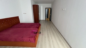 Inchiriez apartament 3 camere cartier E3 - imagine 10