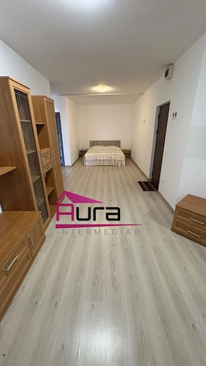 Inchiriez apartament 3 camere cartier E3 - imagine 3